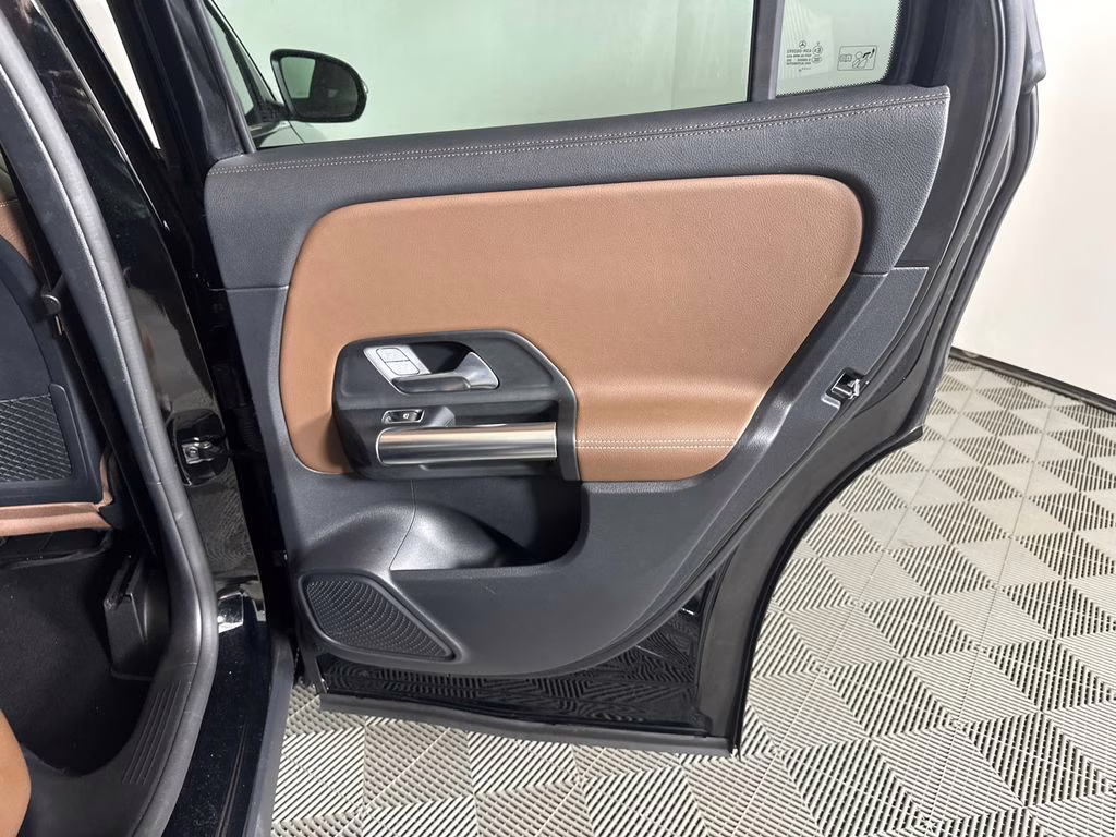 2022 Night Black Mercedes-Benz GLA GLA 250 FWD SUV