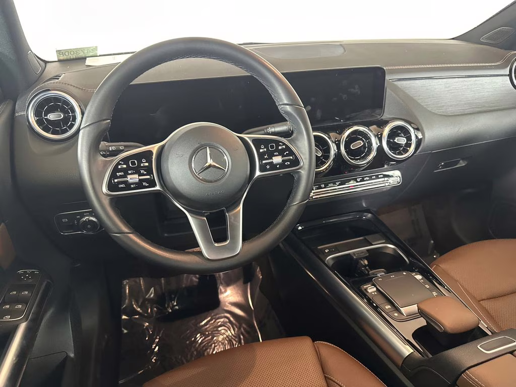 2022 Night Black Mercedes-Benz GLA GLA 250 FWD SUV