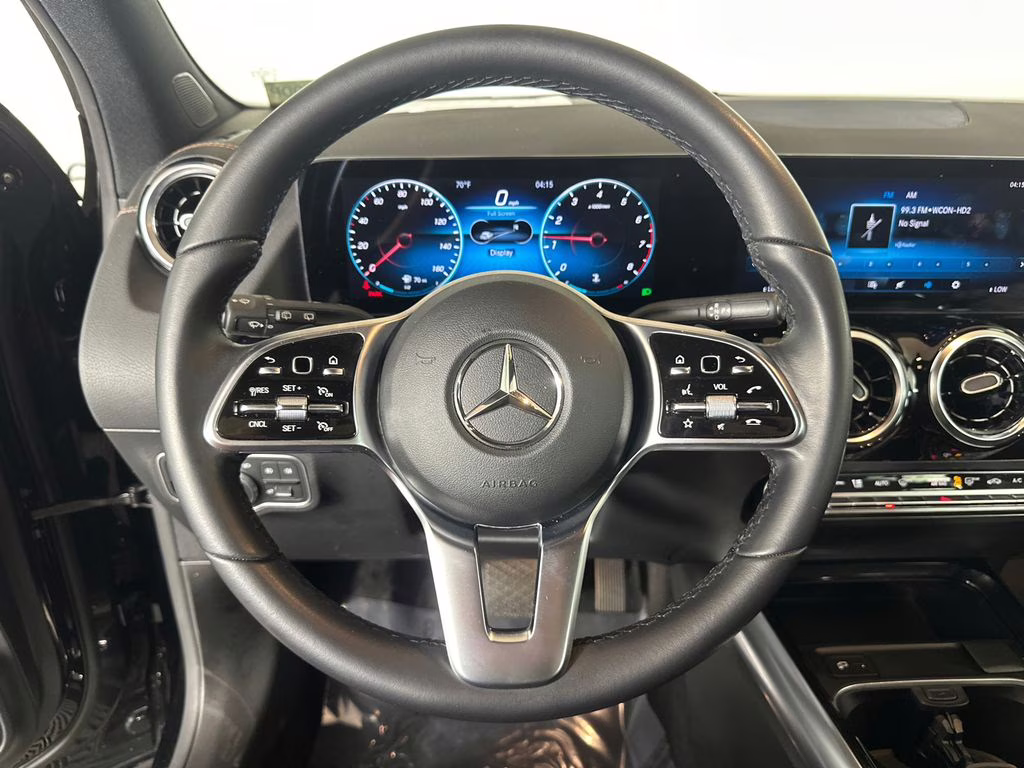2022 Night Black Mercedes-Benz GLA GLA 250 FWD SUV