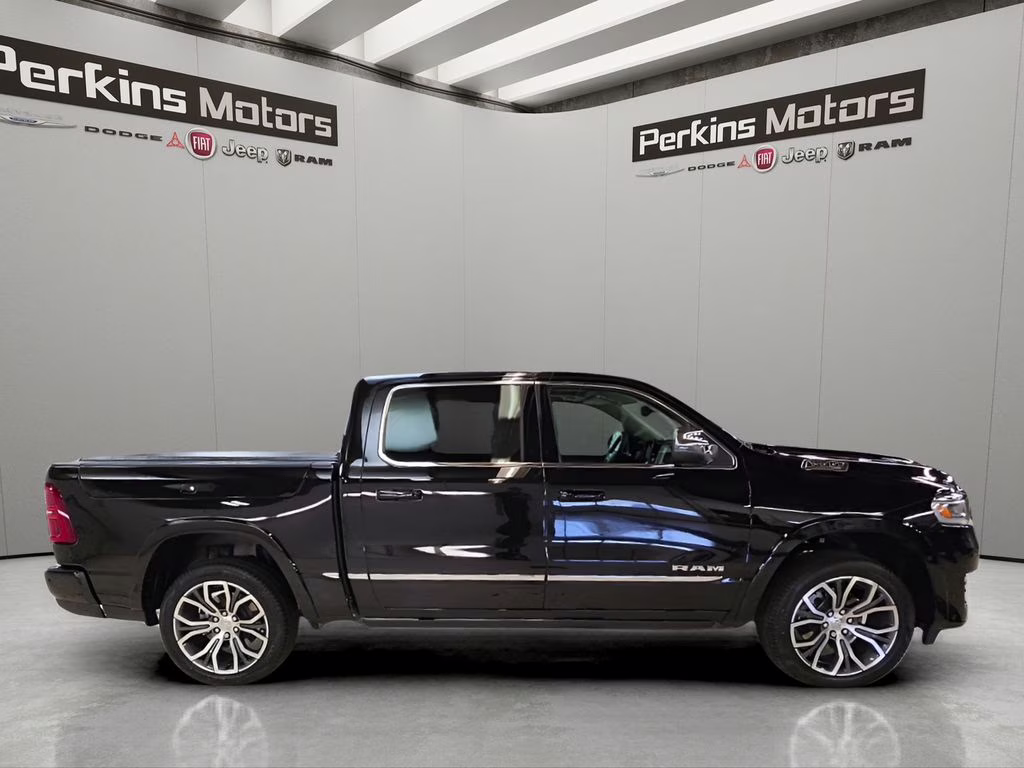 2026 Diamond Black Crystal Pearlcoat Ram 1500 Tungsten 4X4 Truck