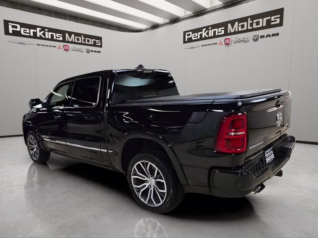 2026 Diamond Black Crystal Pearlcoat Ram 1500 Tungsten 4X4 Truck