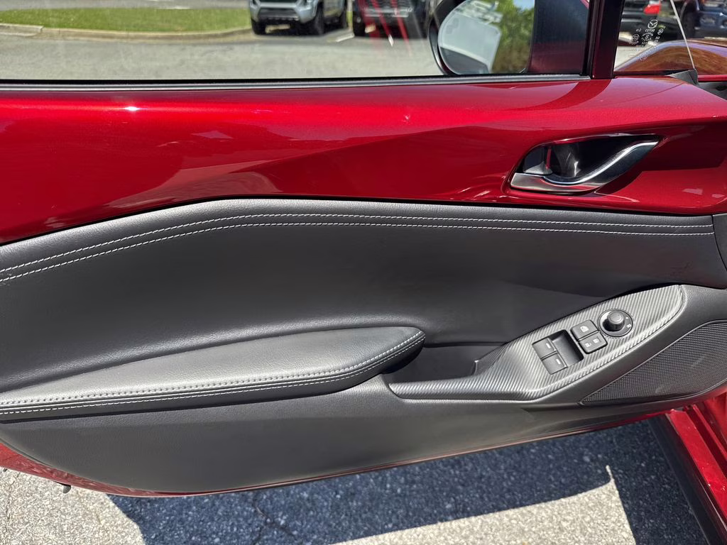2022 Soul Red Crystal Metallic Mazda MX-5 Miata Grand Touring RWD Convertible