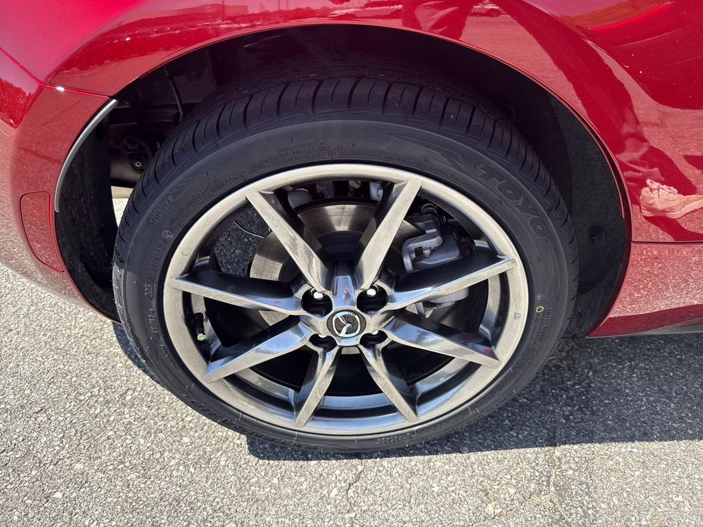 2022 Soul Red Crystal Metallic Mazda MX-5 Miata Grand Touring RWD Convertible