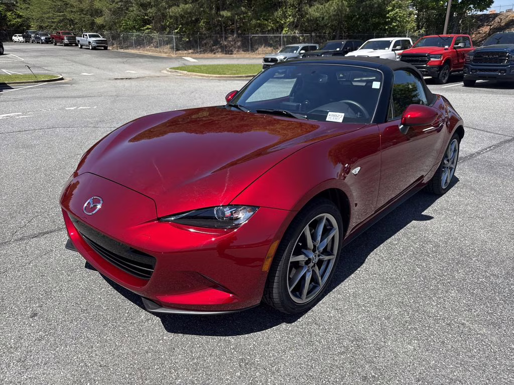 2022 Soul Red Crystal Metallic Mazda MX-5 Miata Grand Touring RWD Convertible
