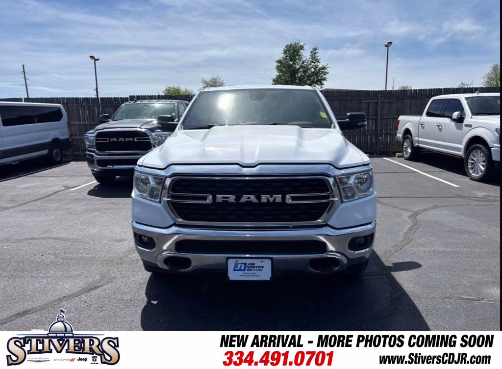 2023 Bright White Clearcoat Ram 1500 Big Horn/Lone Star 4X4 Truck