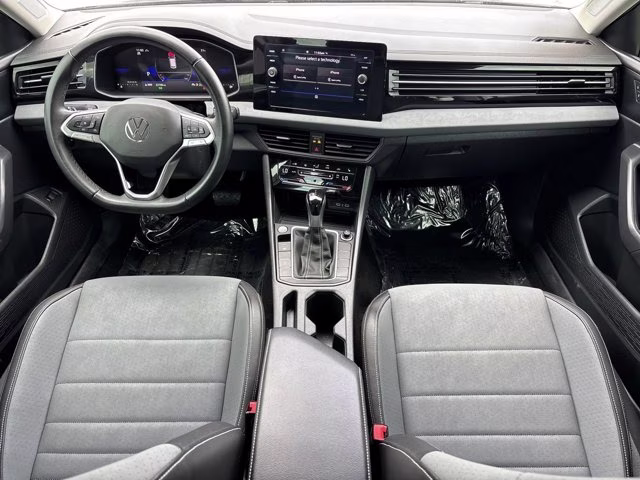 2025 Silver Volkswagen Jetta 1.5T SE FWD Sedan