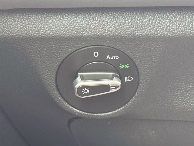 2025 Silver Volkswagen Jetta 1.5T SE FWD Sedan