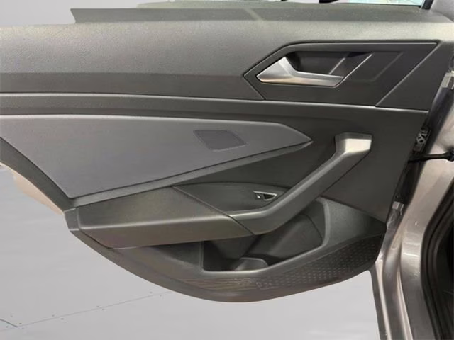 2025 Silver Volkswagen Jetta 1.5T SE FWD Sedan