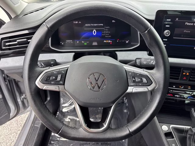 2025 Silver Volkswagen Jetta SE FWD Sedan