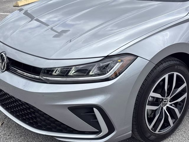 2025 Silver Volkswagen Jetta SE FWD Sedan