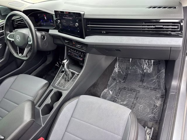 2025 Silver Volkswagen Jetta SE FWD Sedan