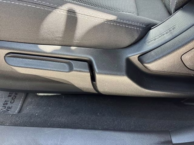 2024 Crystal White Pearl Subaru Crosstrek Premium AWD SUV