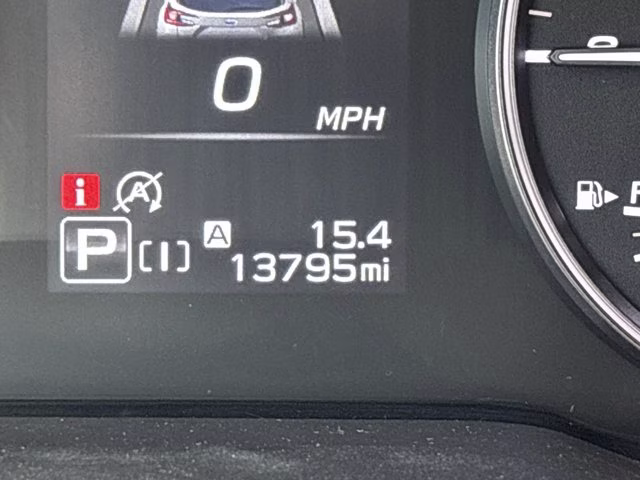 2024 Crystal White Pearl Subaru Crosstrek Premium AWD SUV