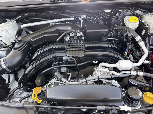 2024 Crystal White Pearl Subaru Crosstrek Premium AWD SUV