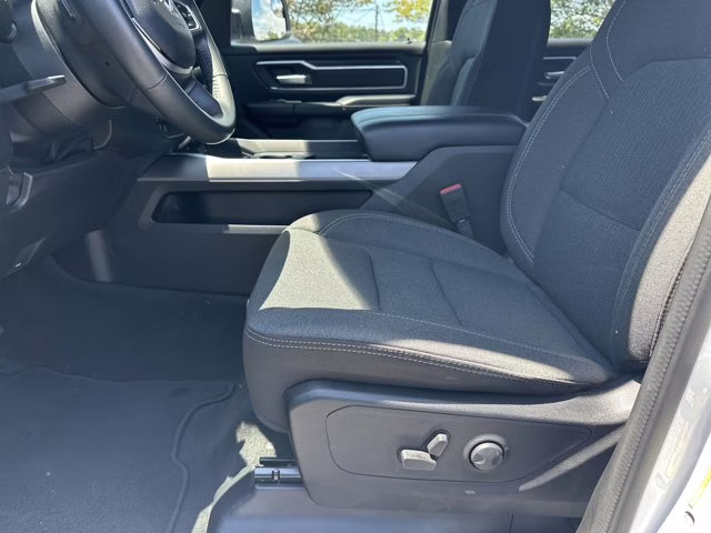 2023 Bright White Clearcoat Ram 1500 Big Horn 4X4 Truck