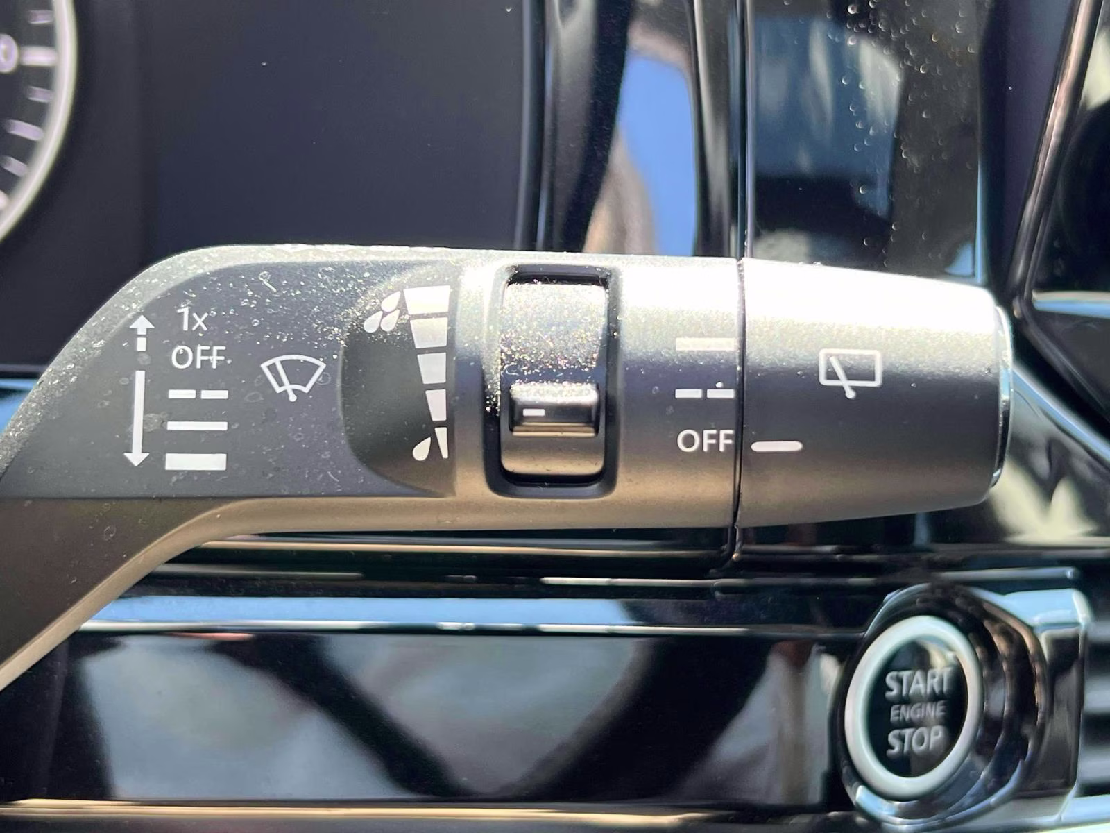 2024 Gray Nissan Pathfinder SL 4WD 4X4 SUV