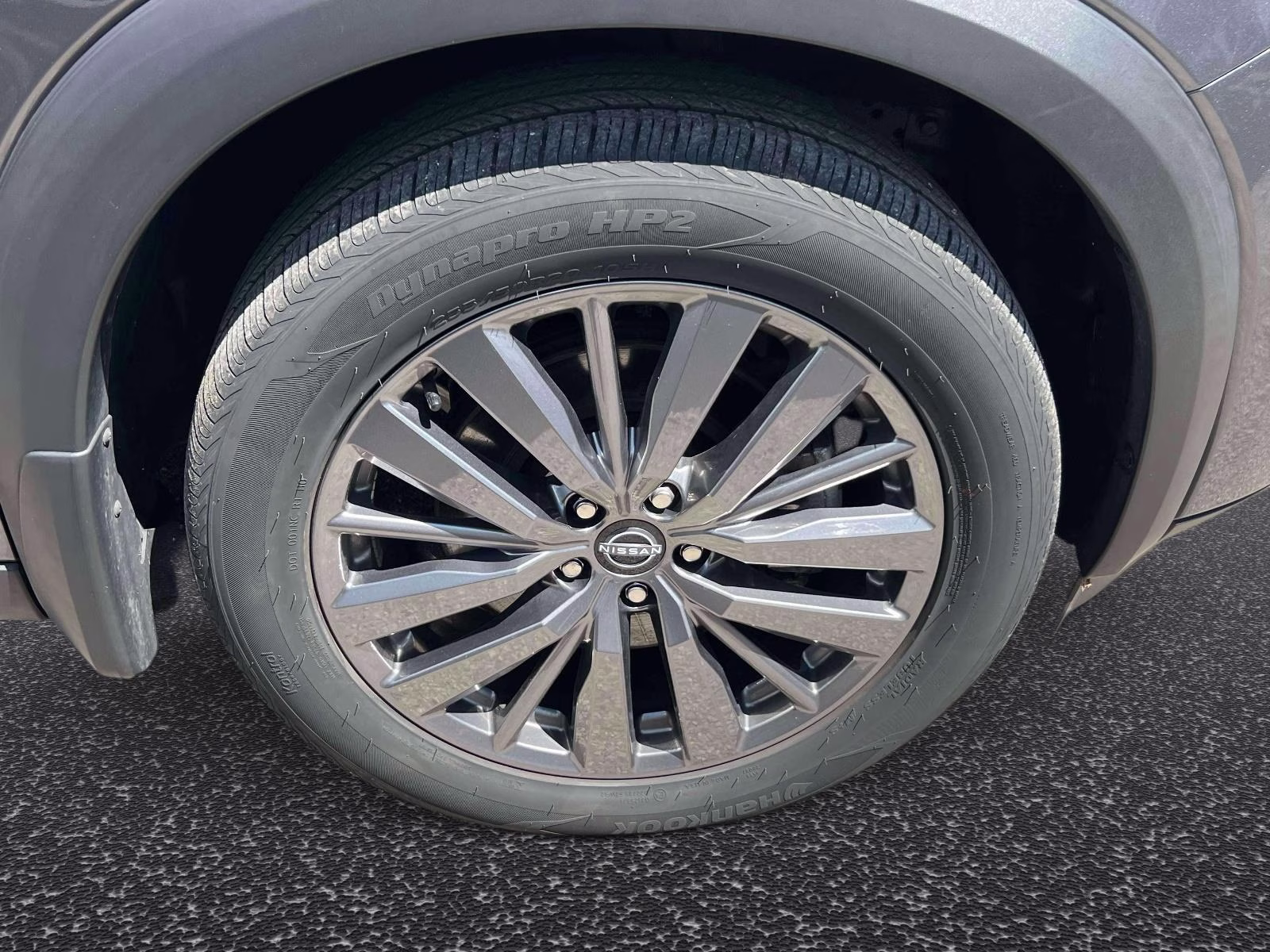 2024 Gray Nissan Pathfinder SL 4WD 4X4 SUV