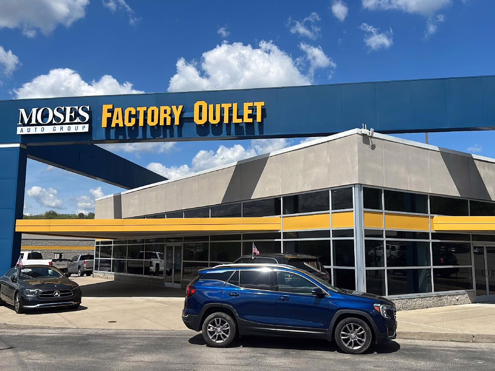 2023 Marine Metallic GMC Terrain SLT AWD SUV