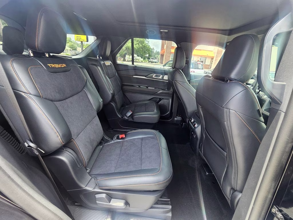 2026 Agate Black Metallic Ford Explorer Tremor 4X4 SUV