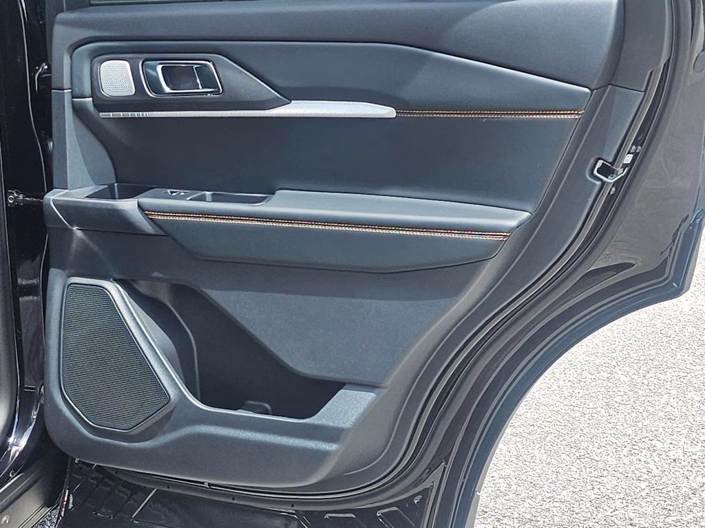 2026 Agate Black Metallic Ford Explorer Tremor 4X4 SUV