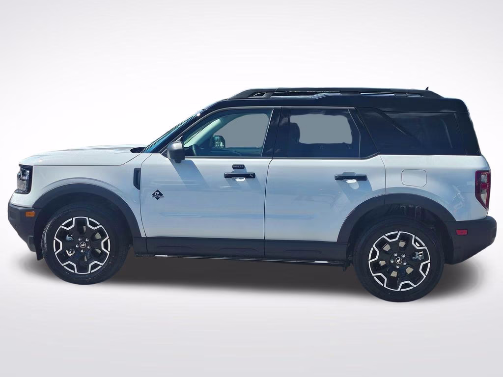 2026 Oxford White Ford Bronco Sport Outer Banks 4X4 SUV