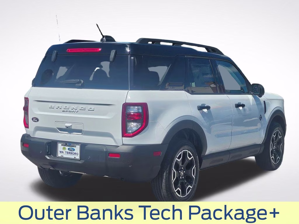 2026 Oxford White Ford Bronco Sport Outer Banks 4X4 SUV