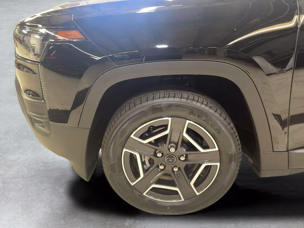 2026 Diamond Black Crystal Pearlcoat Jeep Cherokee Limited 4X4 SUV