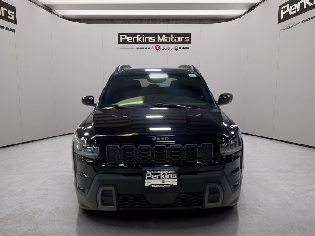 2026 Diamond Black Crystal Pearlcoat Jeep Cherokee Limited 4X4 SUV
