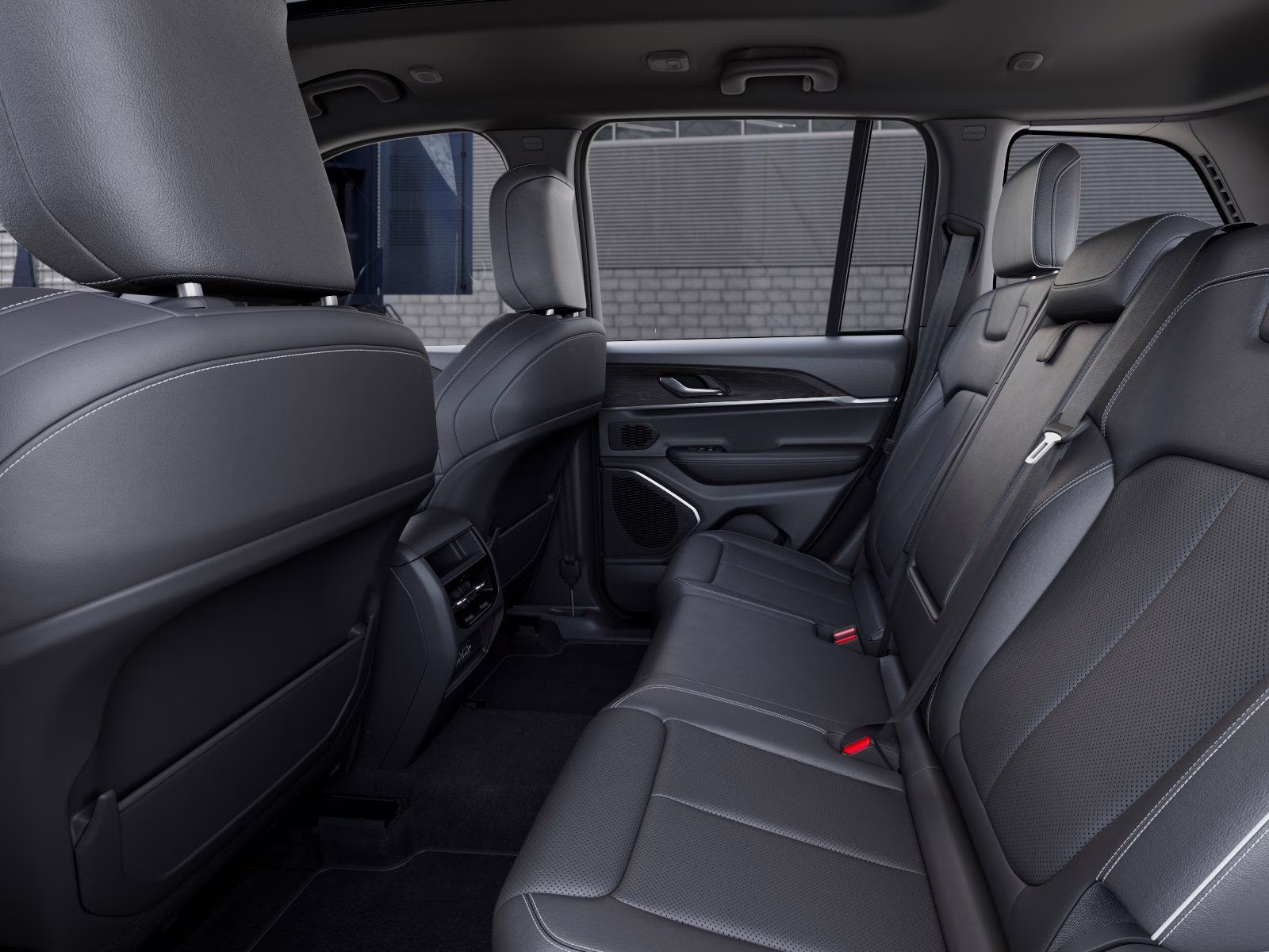 2026 Diamond Black Crystal Pearlcoat Jeep Grand Cherokee Limited Reserve 4X4 SUV