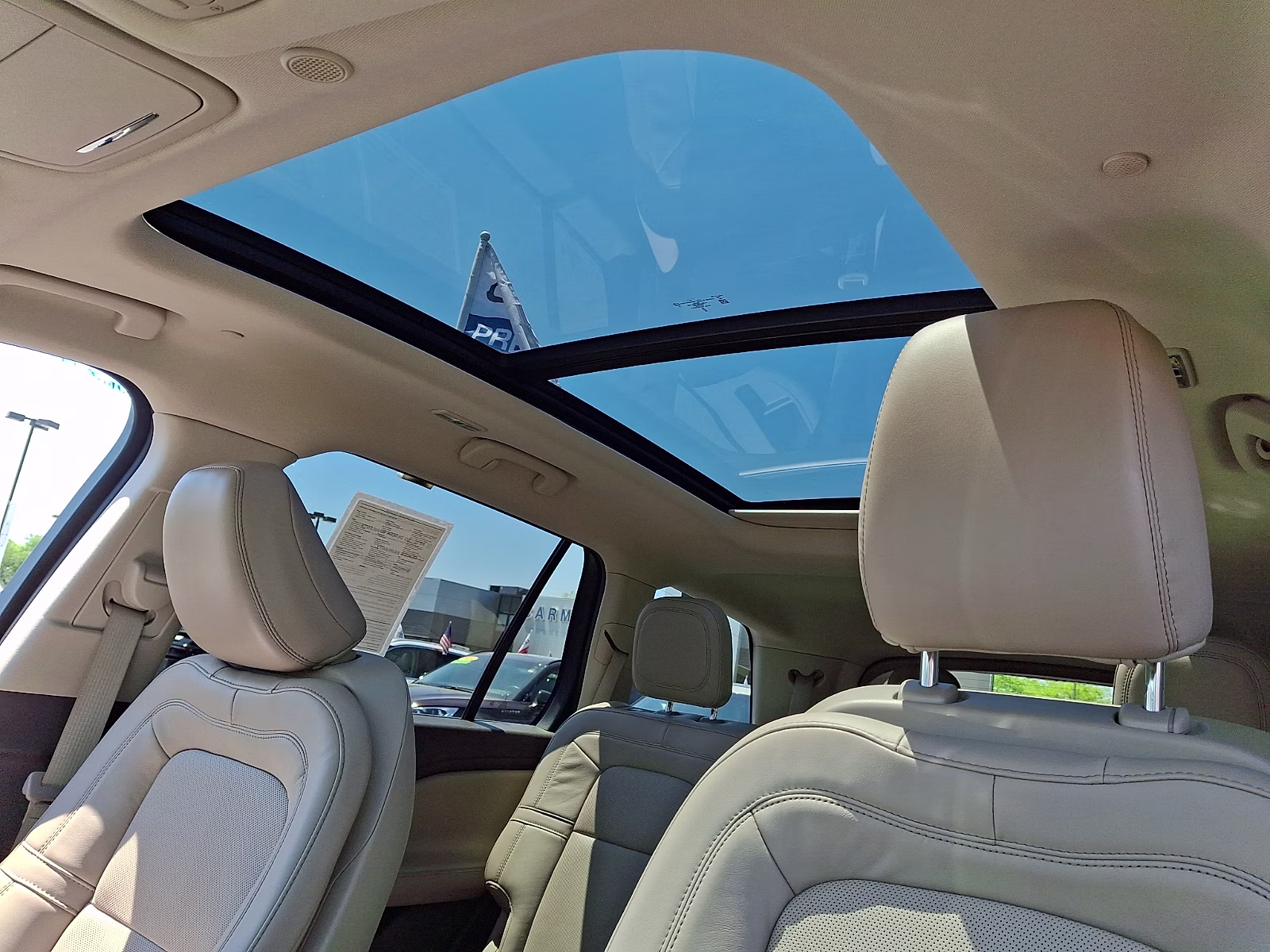 2022 Burgundy Velvet Metallic Tinted Clearcoat - R3 Lincoln Aviator Reserve AWD