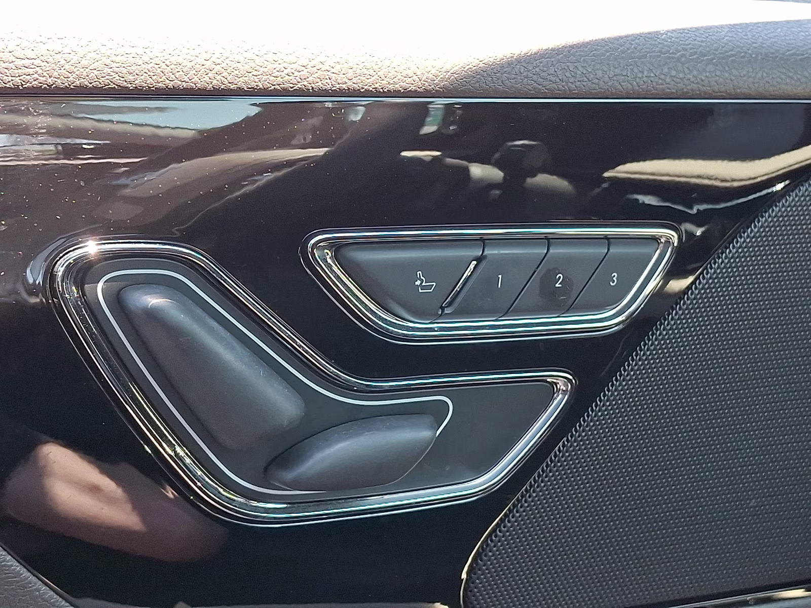 2022 Burgundy Velvet Metallic Tinted Clearcoat - R3 Lincoln Aviator Reserve AWD