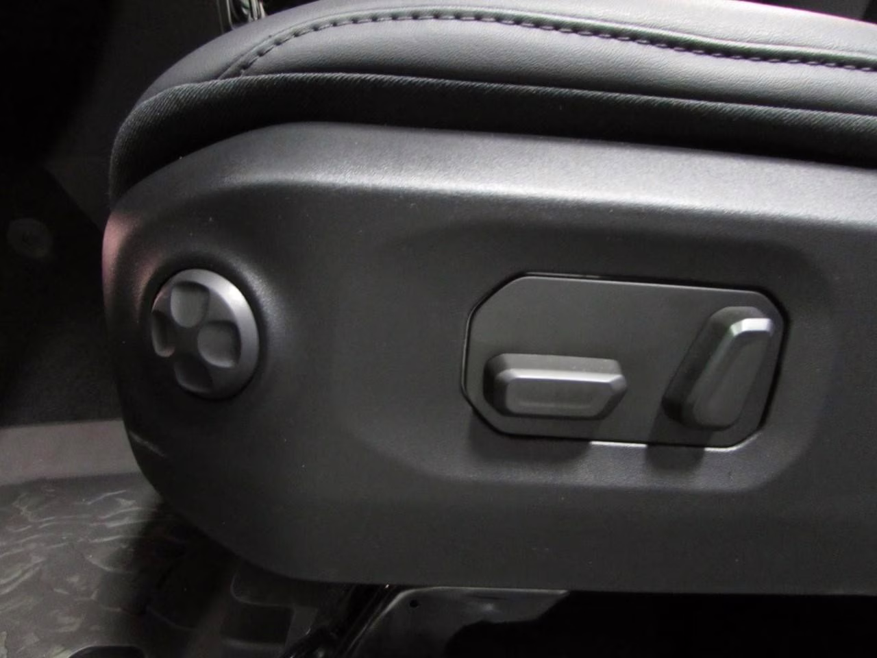 2026 Anvil Clearcoat Jeep Wrangler Rubicon 4X4 SUV