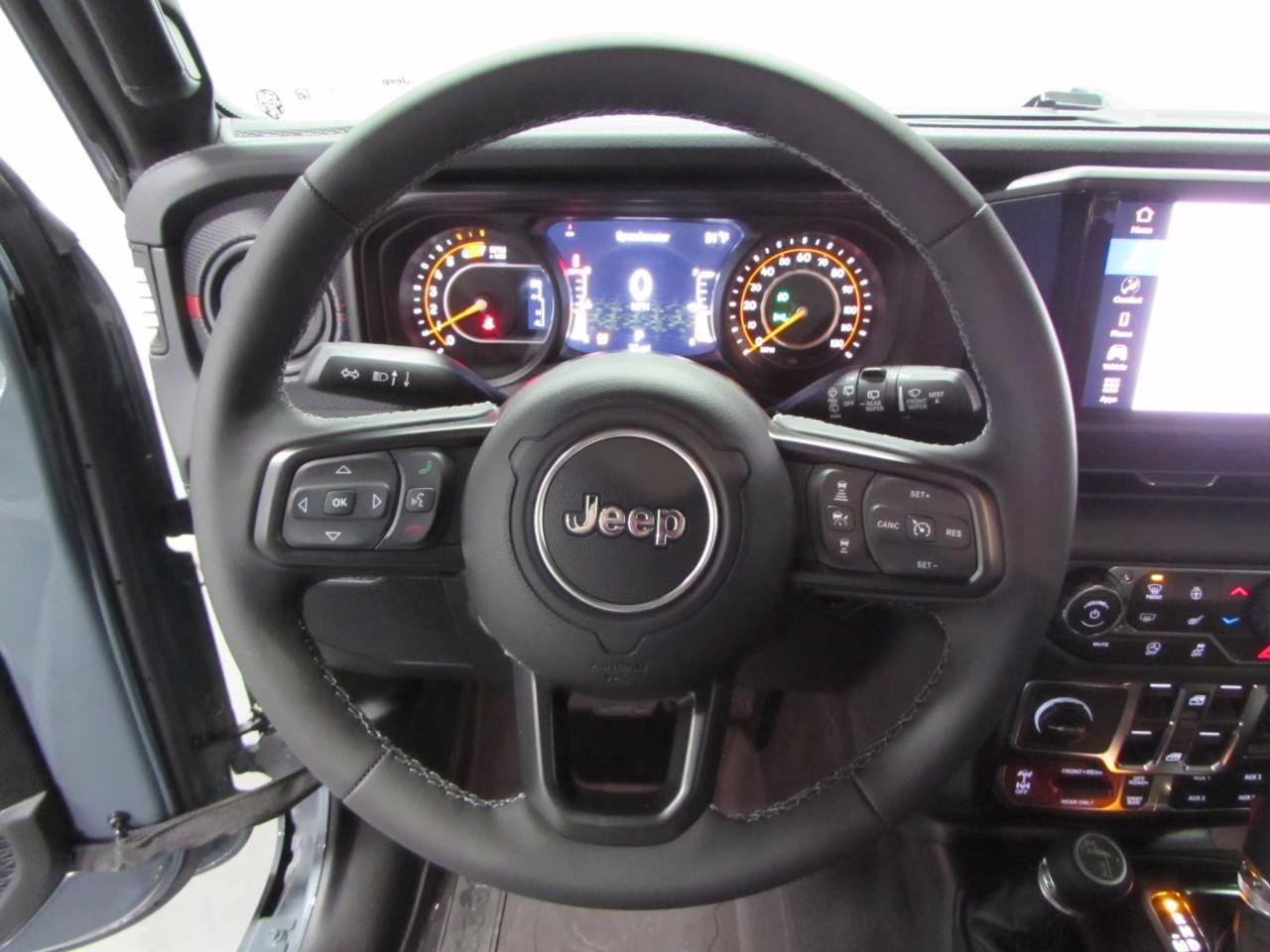 2026 Anvil Clearcoat Jeep Wrangler Rubicon 4X4 SUV