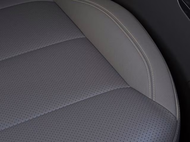 2026 White Frost Tricoat Buick Envista Avenir FWD SUV