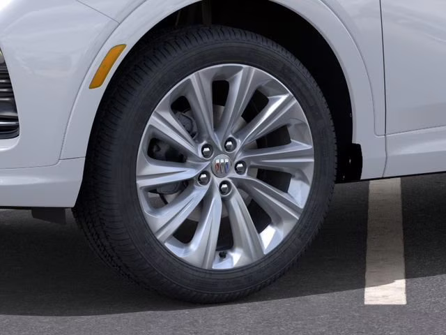 2026 White Frost Tricoat Buick Envista Avenir FWD SUV