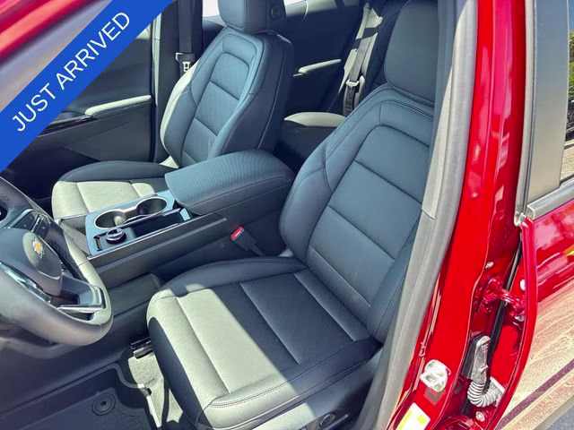 2026 Radiant Red Tintcoat Chevrolet Equinox LT FWD SUV