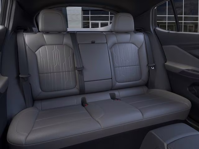 2026 White Frost Tricoat Buick Envista Avenir FWD SUV