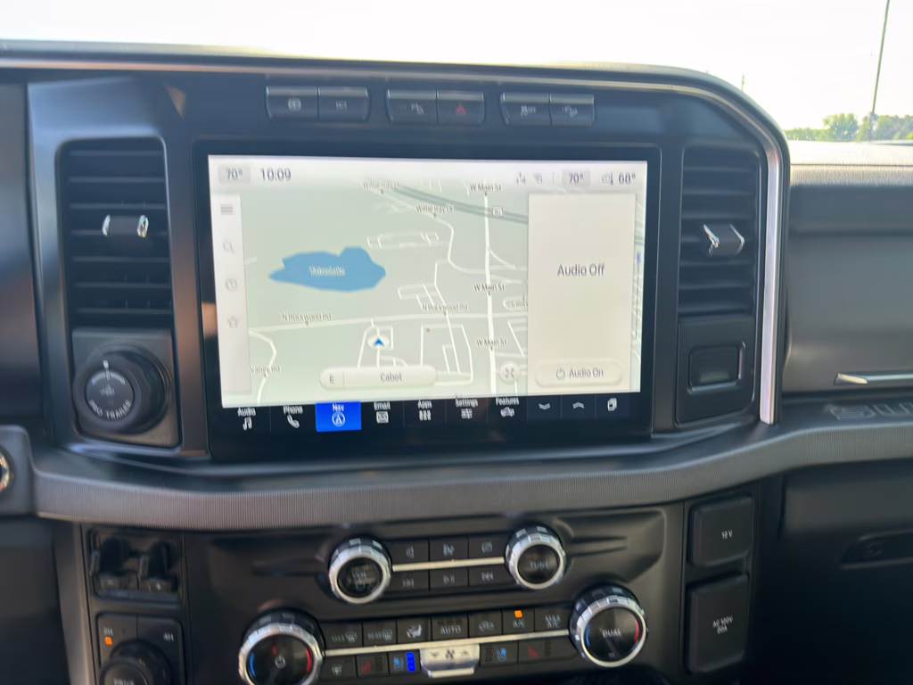 2024 Star White Metallic Tri-Coat Ford Super Duty F-250 SRW Platinum 4X4 Truck