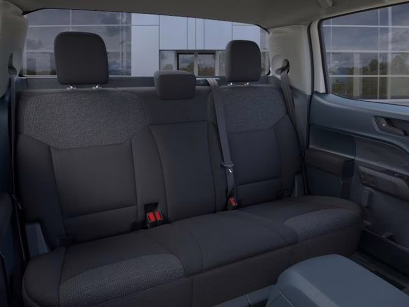 2026 Oxford White Ford Maverick XL FWD Truck