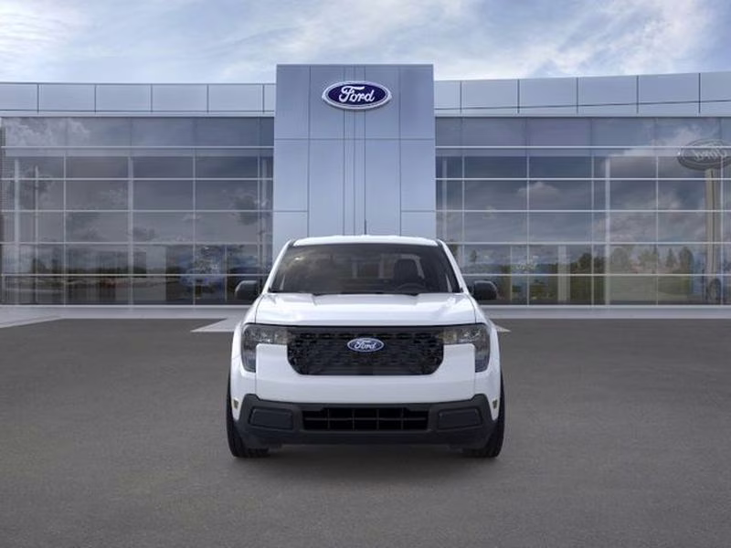 2026 Oxford White Ford Maverick XL FWD Truck
