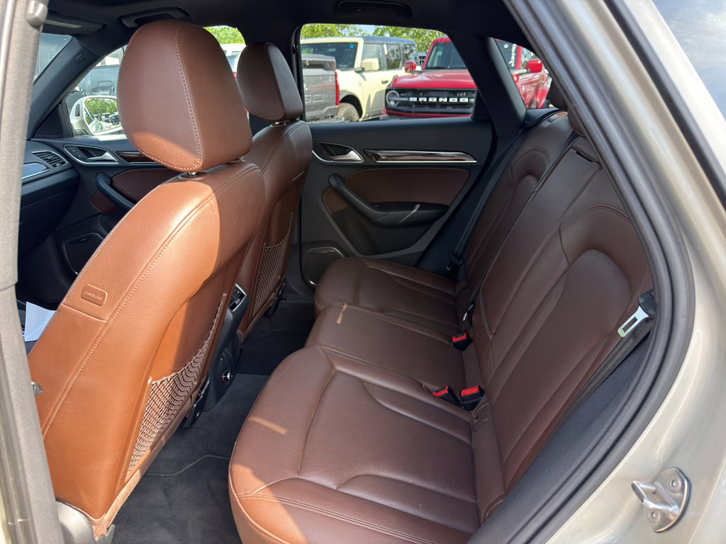 2017 Florett Silver Metallic Audi Q3 Prestige AWD SUV