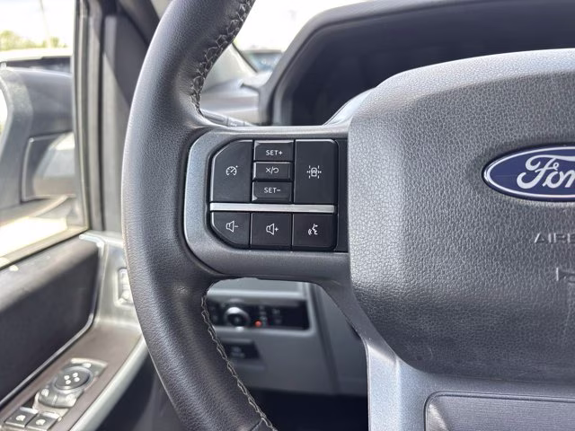 2024 Avalanche Ford F-150 XLT 4X4 Truck