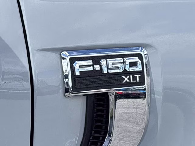 2024 Avalanche Ford F-150 XLT 4X4 Truck