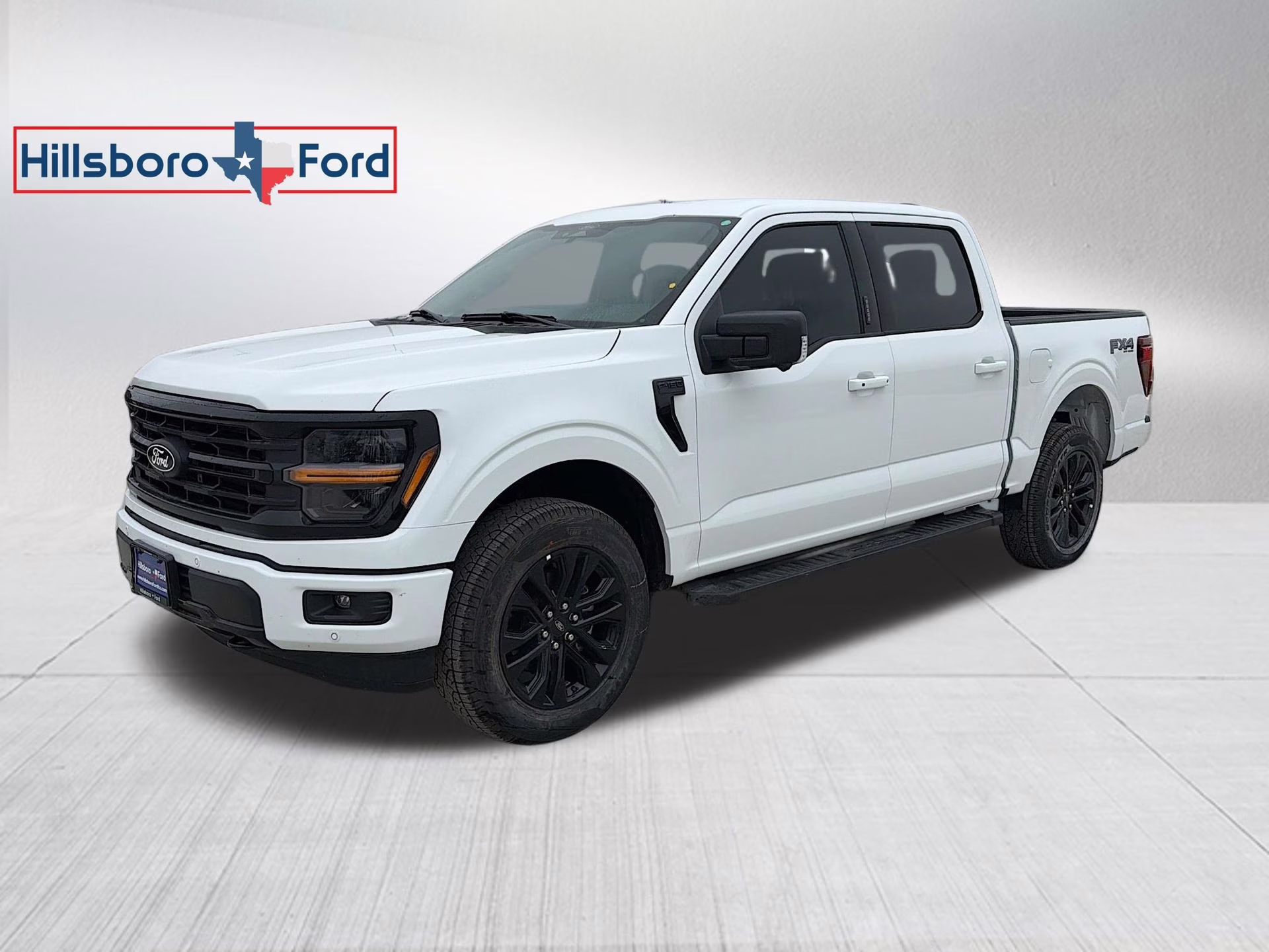 2026 Oxford White Ford F-150 XLT 4X4 Truck