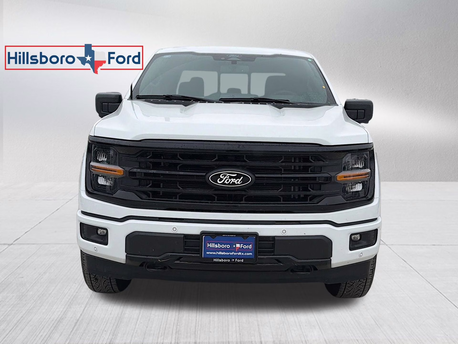 2026 Oxford White Ford F-150 XLT 4X4 Truck