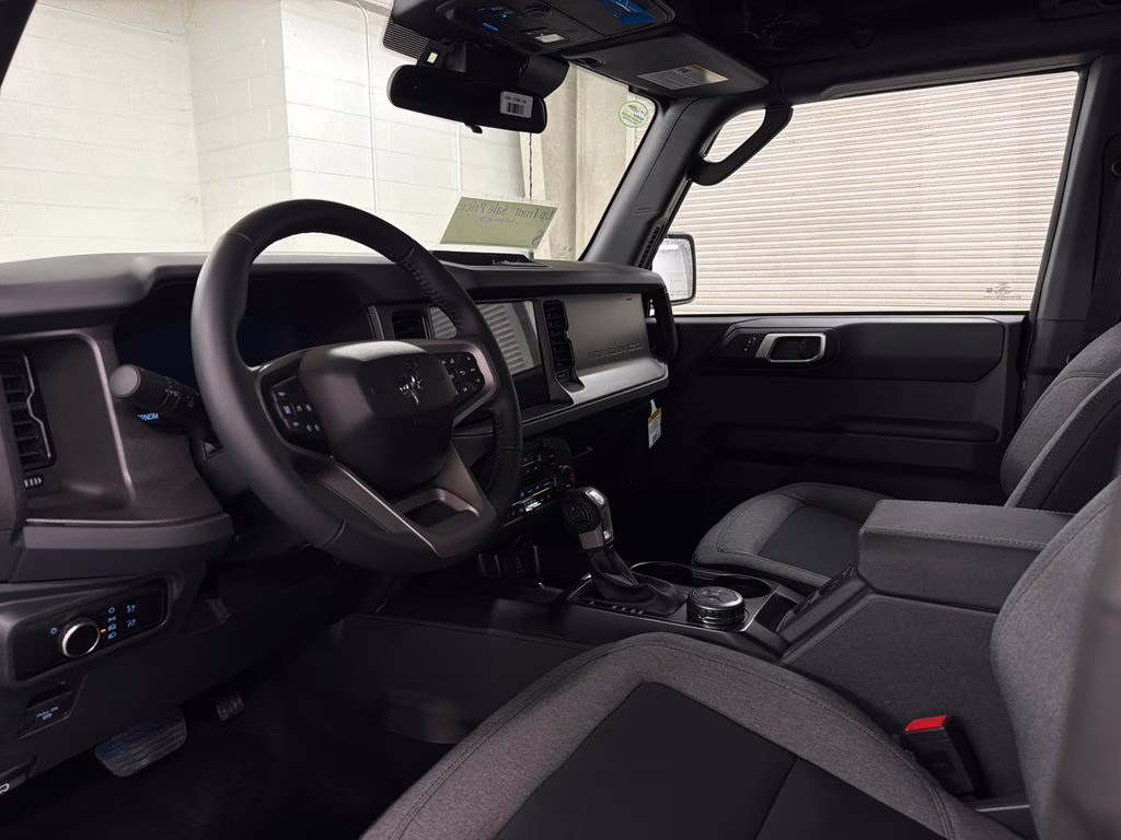 2026 SHADOW BLACK Ford Bronco Big Bend 4X4 SUV