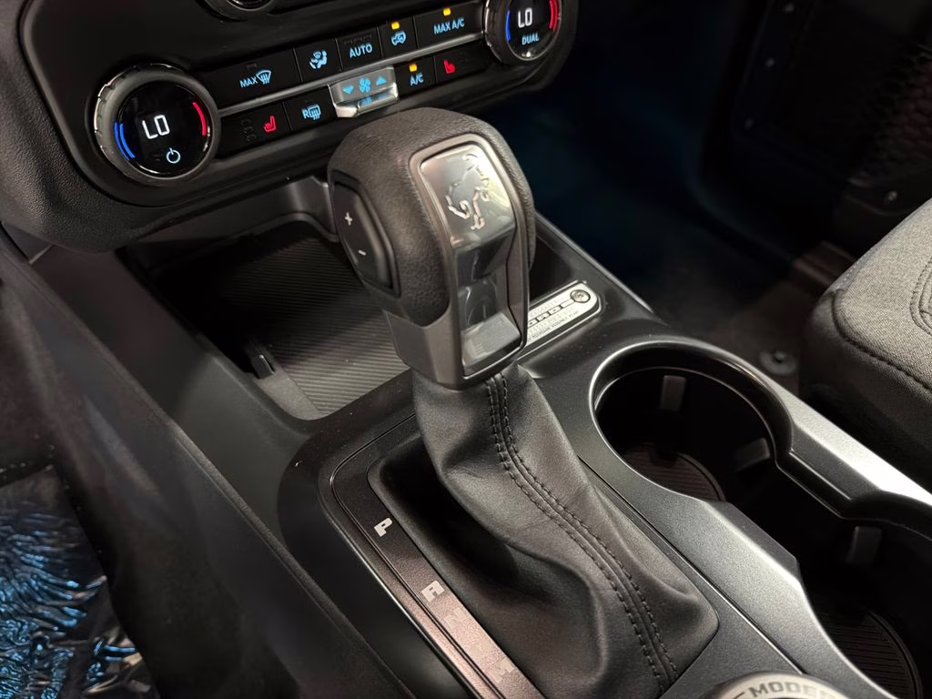 2026 CARBONIZED GRAY Ford Bronco Big Bend 4X4 SUV