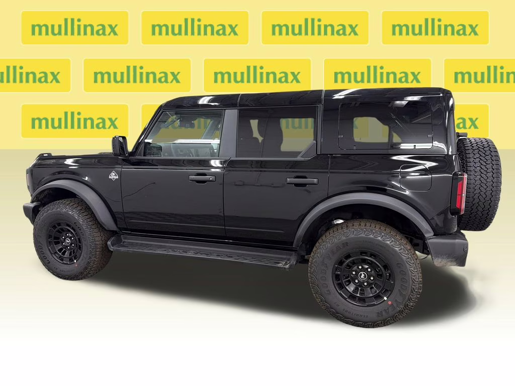 2026 SHADOW BLACK Ford Bronco Outer Banks 4X4 SUV