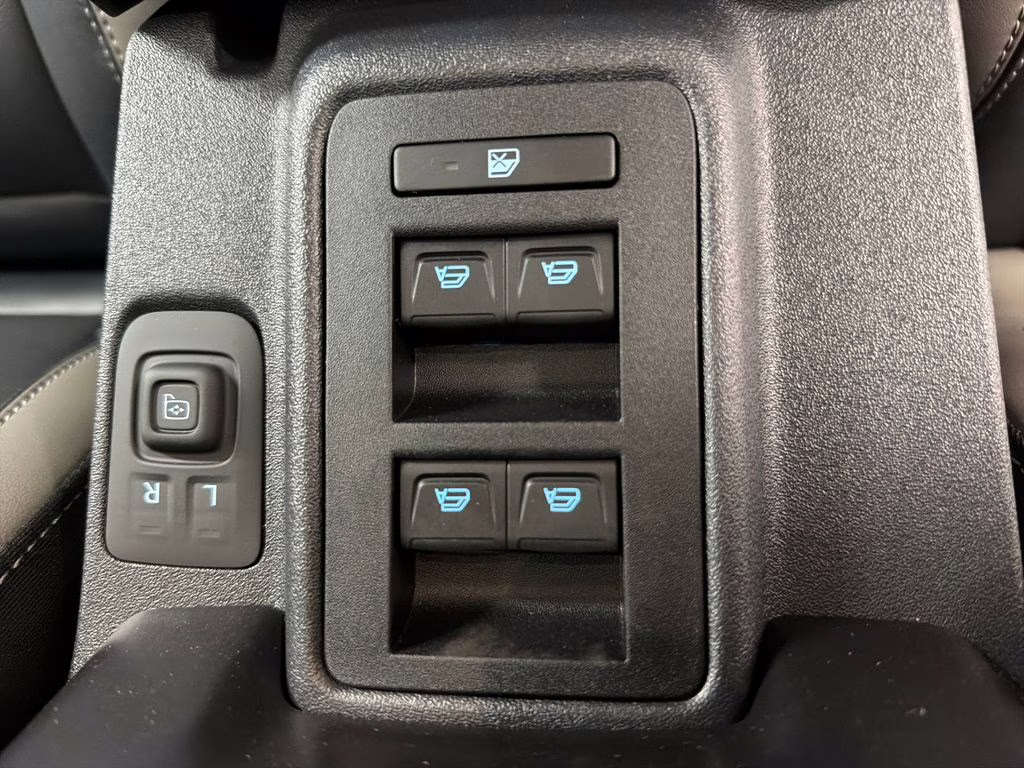 2026 SHADOW BLACK Ford Bronco Outer Banks 4X4 SUV