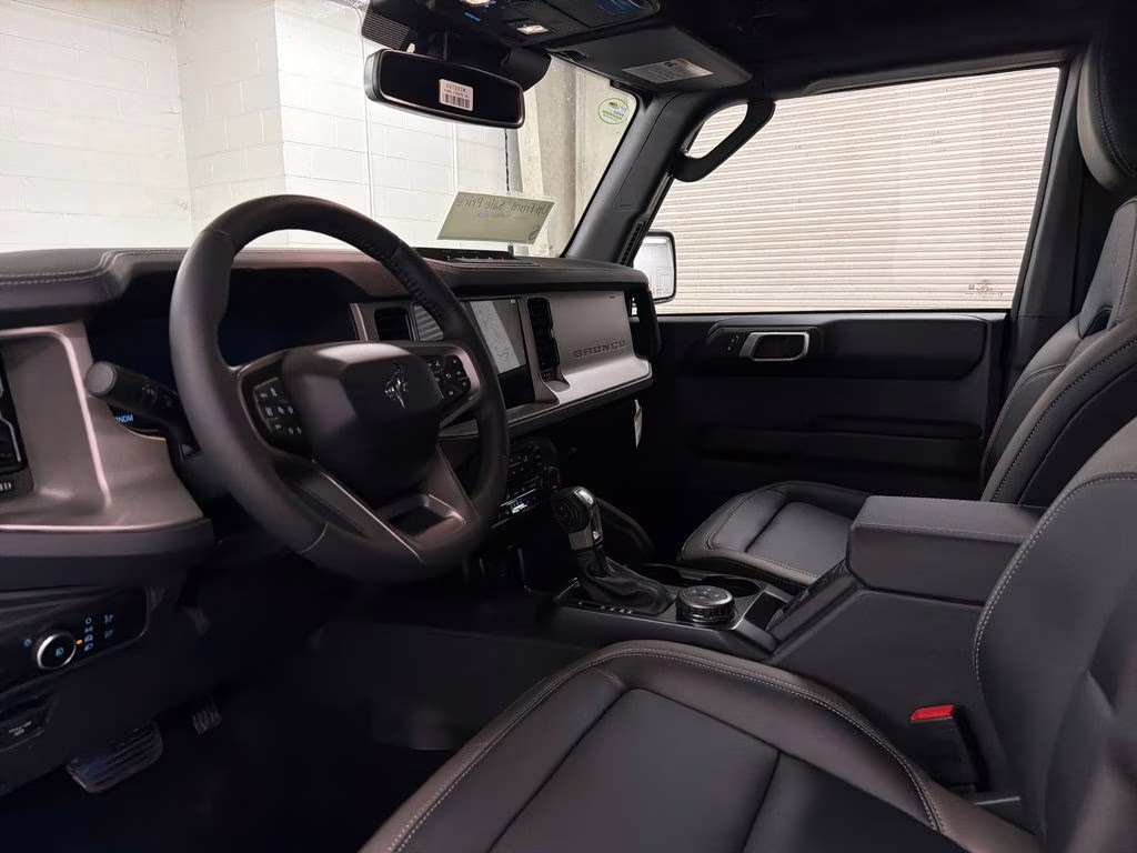 2026 SHADOW BLACK Ford Bronco Outer Banks 4X4 SUV